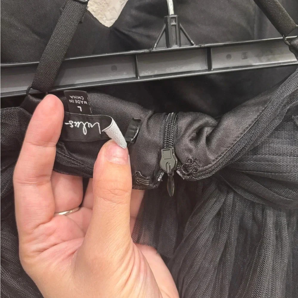 NWOT Lulus Radiant‎ Event Black Mesh Tiered Pleated Backless Maxi Dress - Picture 6 of 9